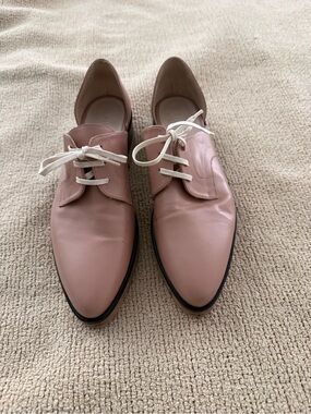 Freda Salvador Classic Women's Lace-Up Leather Oxfords - Pink size 7